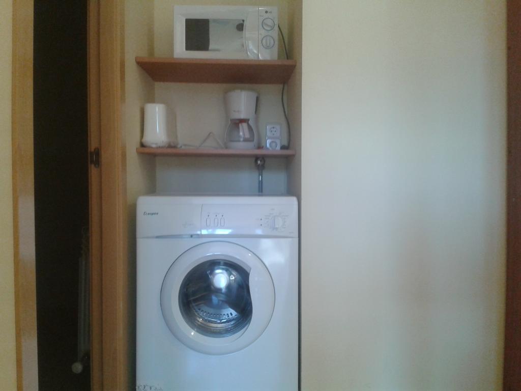 Apartamentos Fonda Finet Sant Felíu de Pallarols Chambre photo