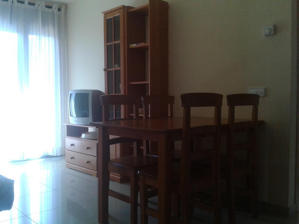 Apartamentos Fonda Finet Sant Felíu de Pallarols Extérieur photo